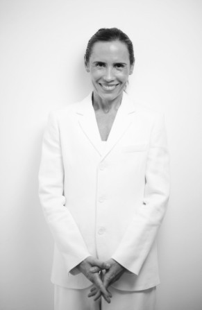 Dr Ana Baroni